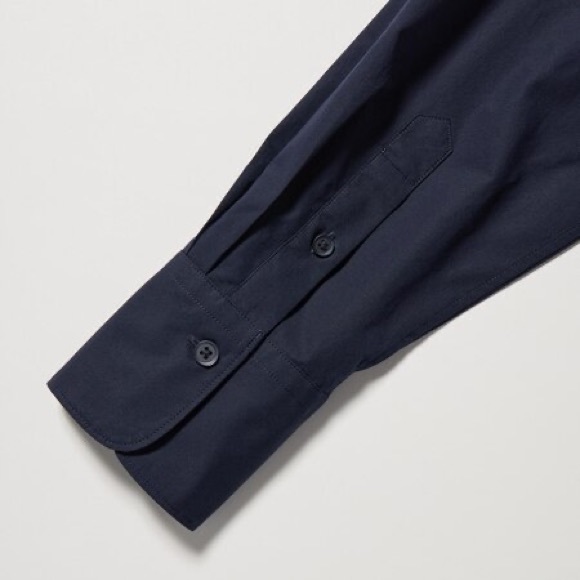 3/$25 UNIQLO COTTON SHIRT Navy - Picture 5 of 6
